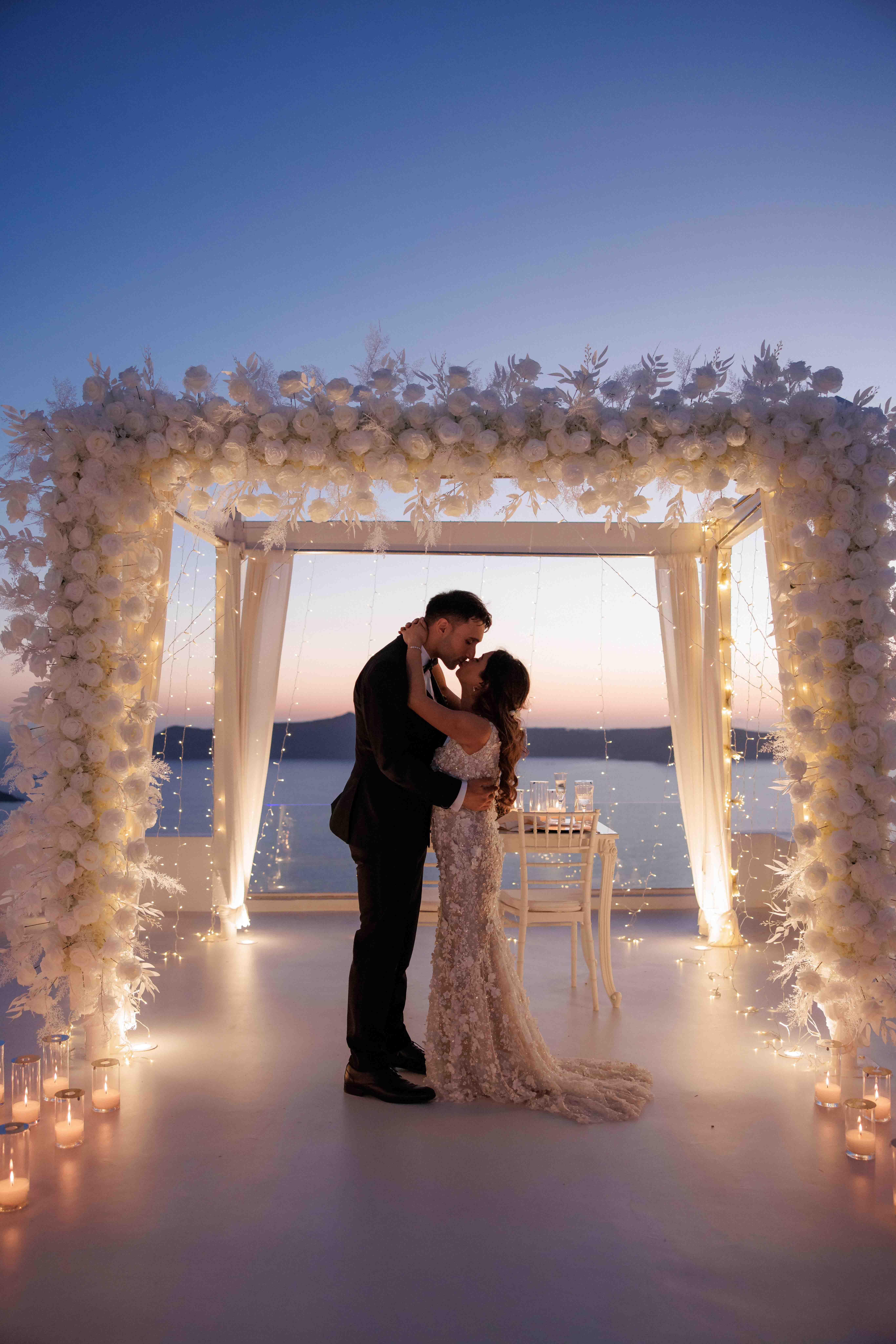 white_on_black_studio_0862 copy